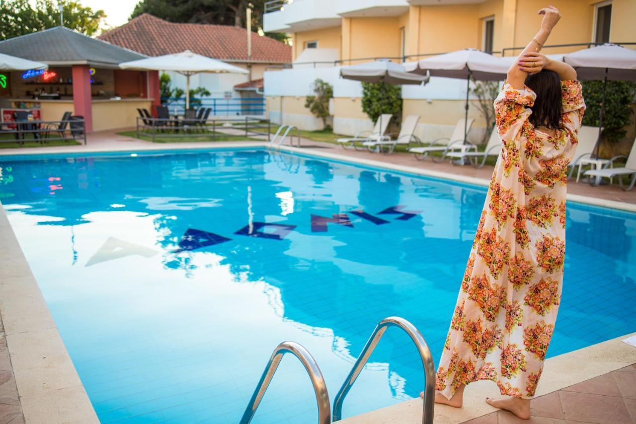 Adonis Hotel Preveze Dış mekan fotoğraf