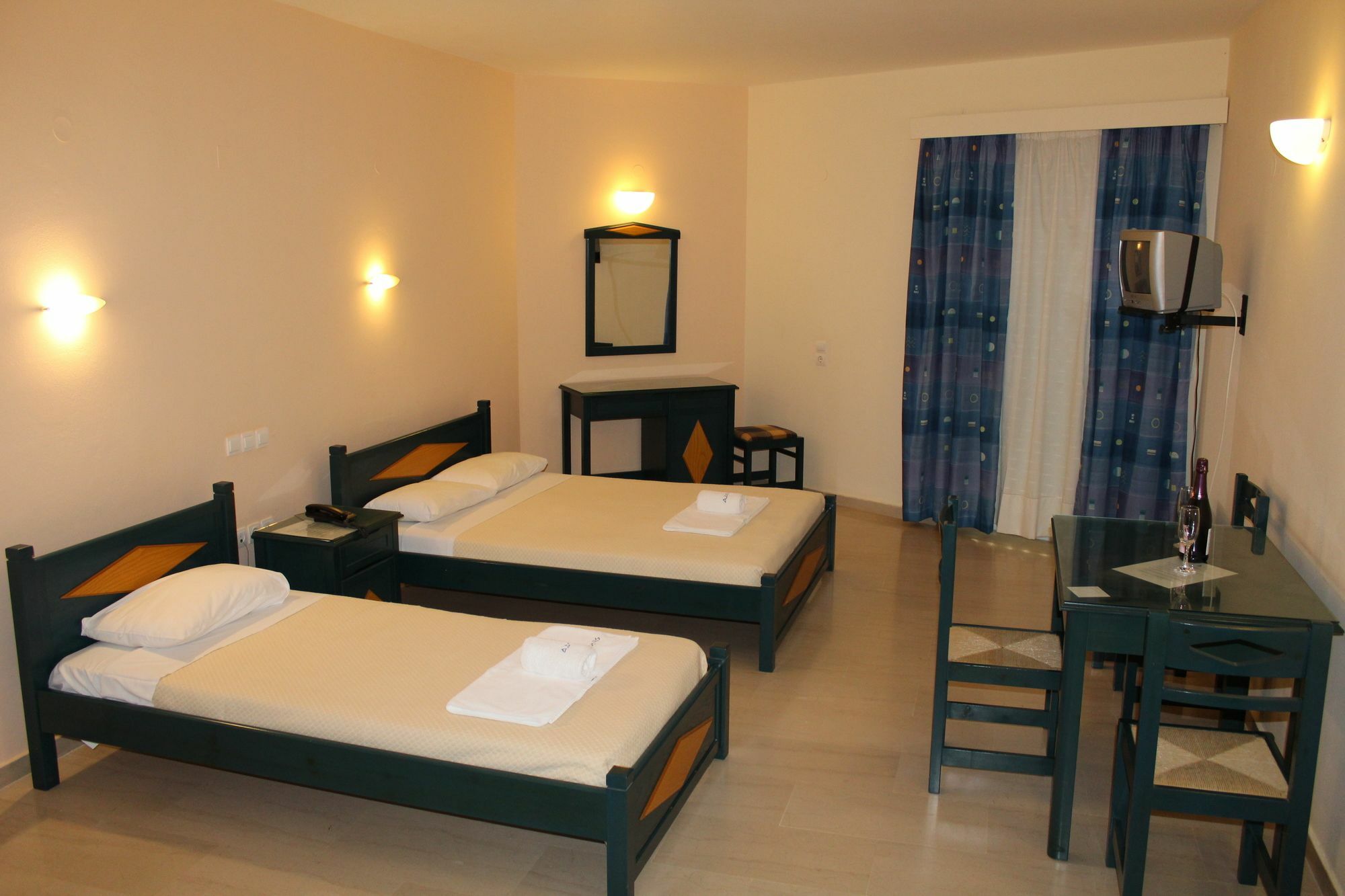 Adonis Hotel Preveze Dış mekan fotoğraf